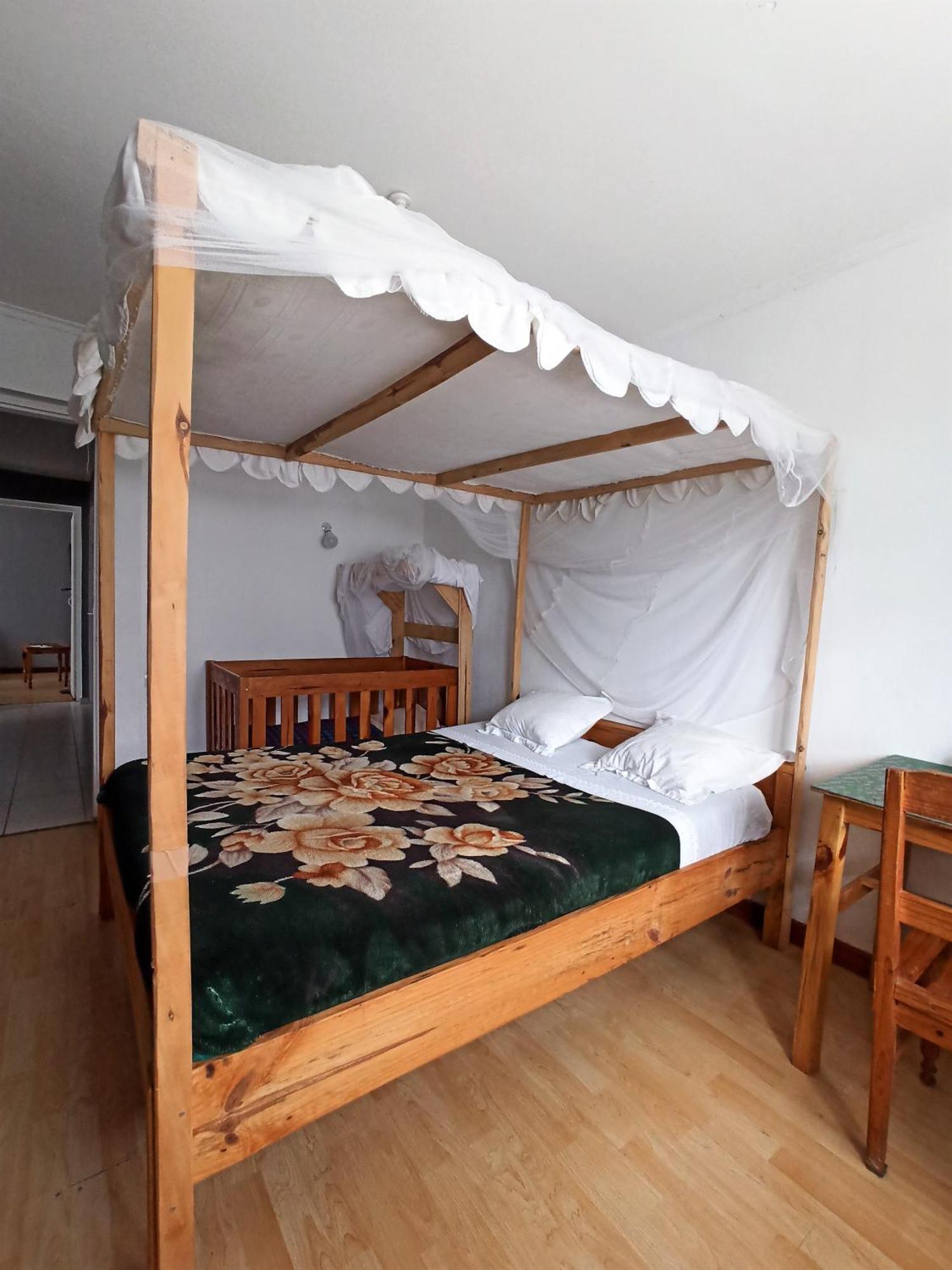 Chez Jeanne Chambre D'Hote อันตานานารีโว ภายนอก รูปภาพ