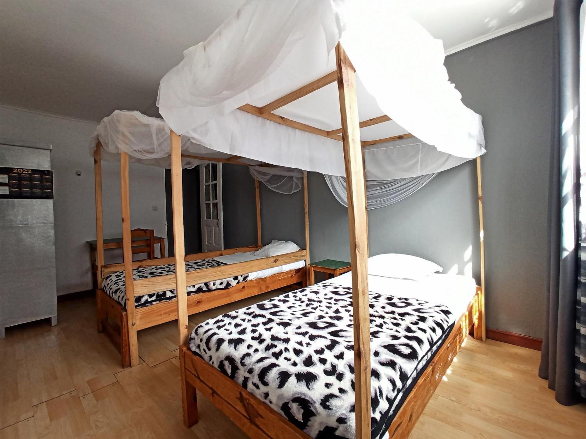 Chez Jeanne Chambre D'Hote อันตานานารีโว ภายนอก รูปภาพ
