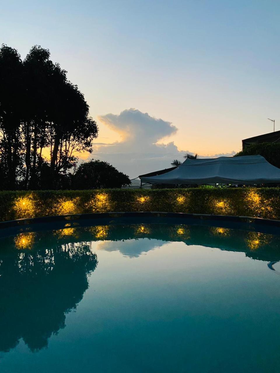 Chez Jeanne Chambre D'Hote อันตานานารีโว ภายนอก รูปภาพ